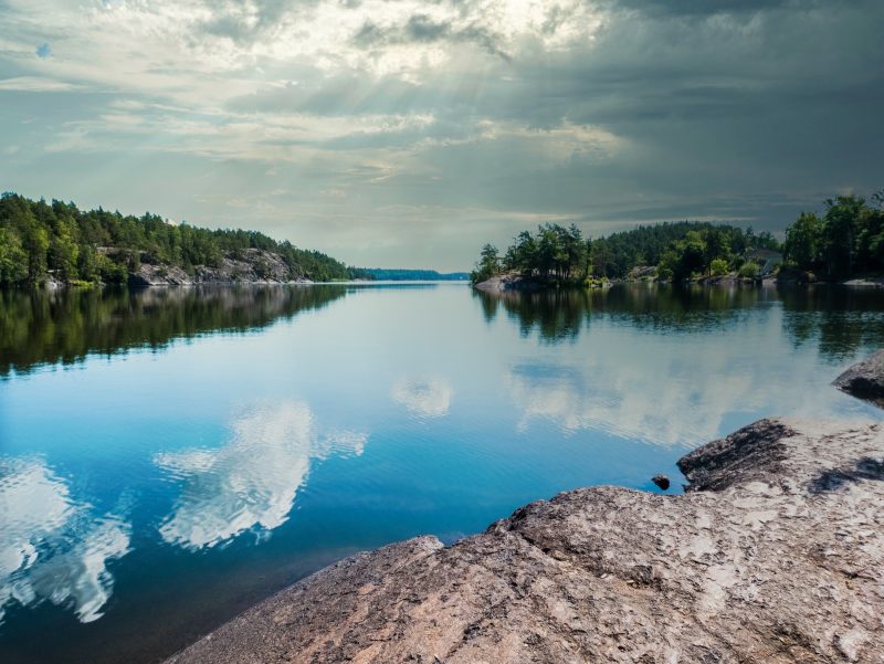 sky replacement over water