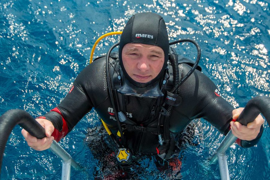 Alex Mustard MBE interview underwater photographer