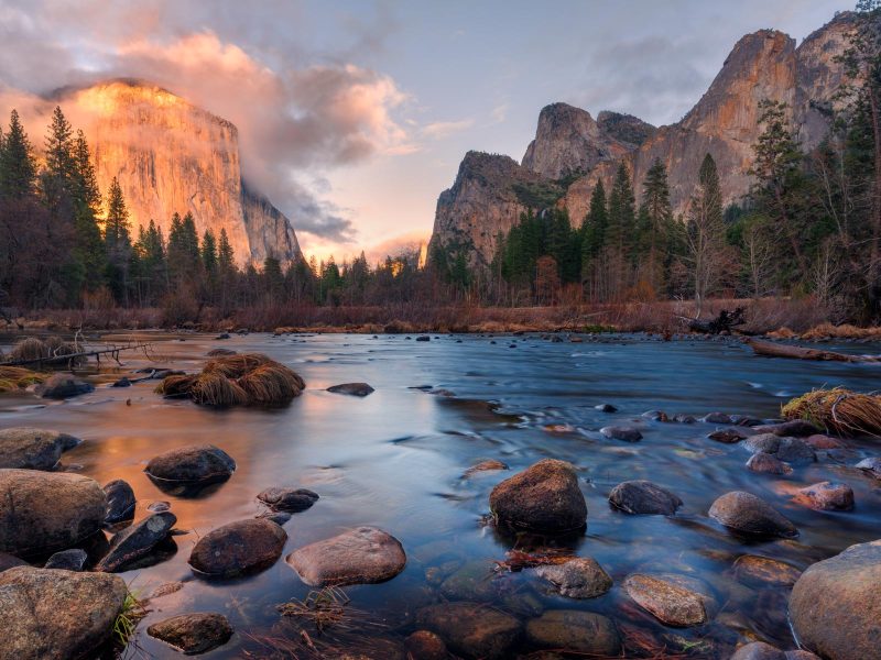 photographing rivers in Yosemite 